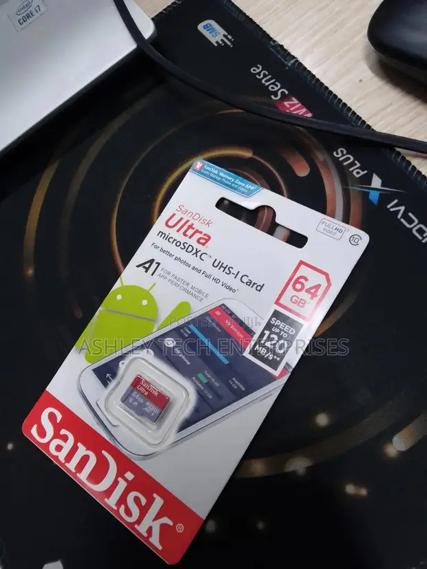 SanDisk 64GB Memory Card - 1