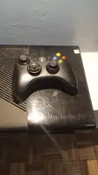Xbox 360 E 256GB Iliyotumika na Kidhibiti 1, FIFA 16 & 17 - 5