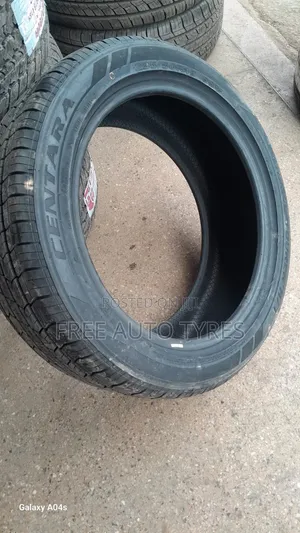 Matairi ya Centara 235/50R19 kwa Magari ya Abiria/Utendaji