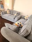 Set ya Sofa ya Grey ya 3+2 Seater Iliyotumika kwa Uangalifu - 2