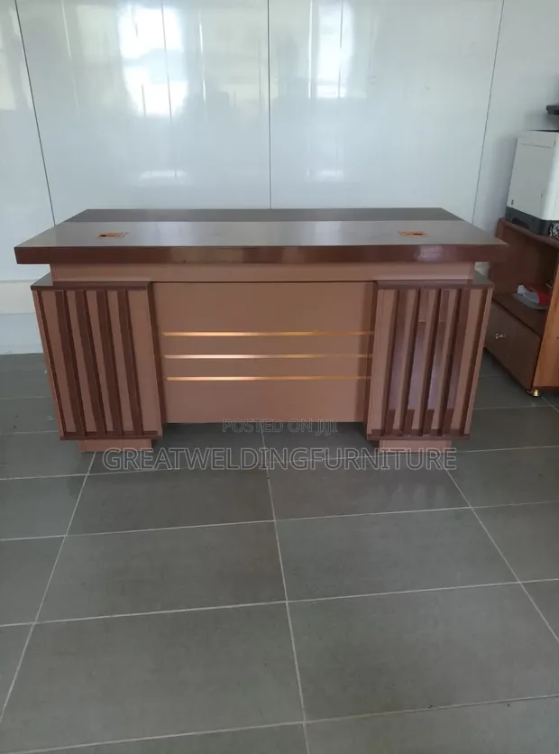 Kifaa cha Ofisi cha Kisasa cha Executive cha 1.4m - 1