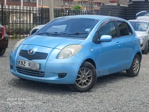 Toyota Vitz 2007 Blue