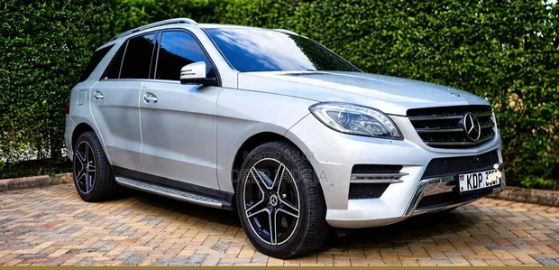 Mercedes-Benz M-Class ML350 4MATIC 2015 SUV - 1