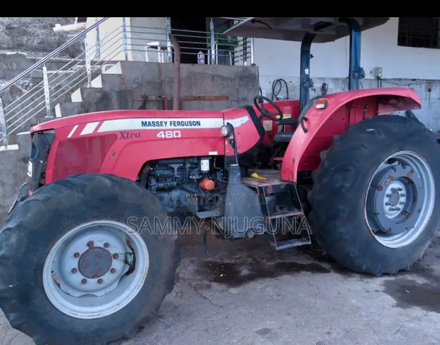 Massey Ferguson 480 Xtra Tractor - 1