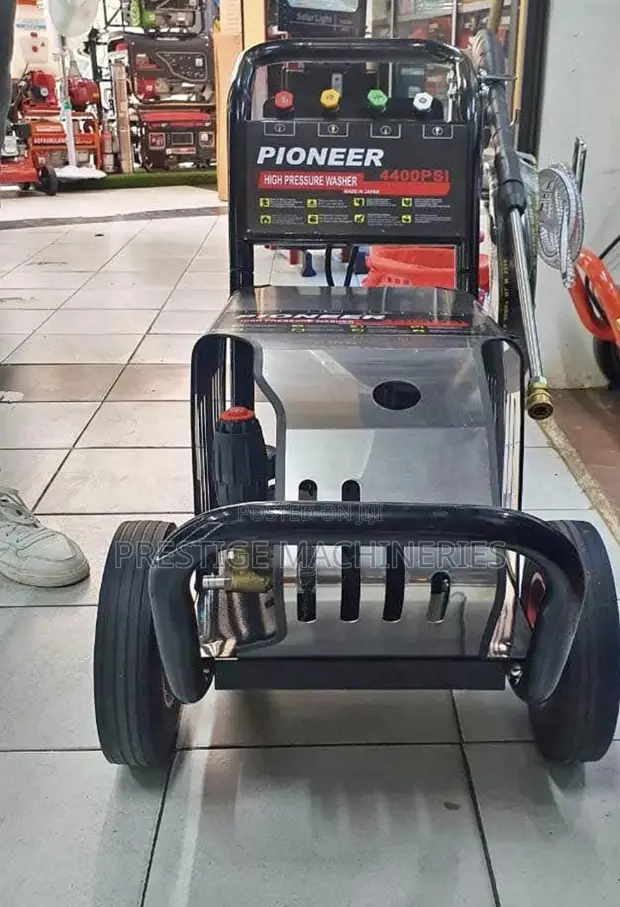 Pioneer 4400psi Mashine ya Kuosha Magari kwa Shinikizo la Juu ya Umeme - 1