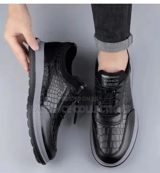 Viatu vya Mtindo vya Wanaume (Sneakers) - 1