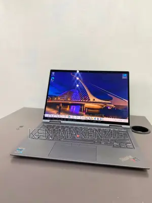 Lenovo ThinkPad X1 Yoga 14" i7 16GB RAM 256GB SSD
