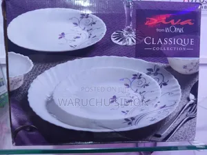 Brand New 38-Piece Diva Classique Dinner Set