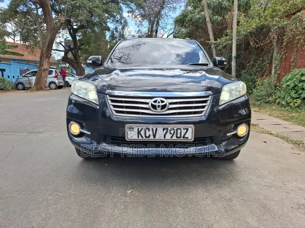 Toyota Vanguard 2013 - 1