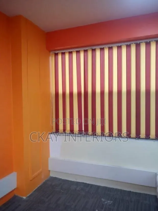 Elegant Blinds for a Softer, Inviting Bedroom Appearance - 1
