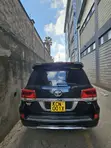Toyota Land Cruiser 200 Series 2009 - 2
