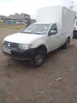 Mitsubishi L200 2009 White - 1