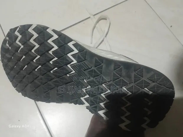 Converse Sneakers - Black, Size 4 - 1