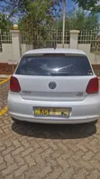 Volkswagen Polo 2013 White - 4
