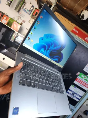 Laptopi ya Lenovo Ideapad 3-14IIL05 4GB RAM, 500GB HDD+SSD