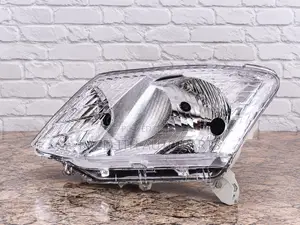Casp Head Lamp / Light Isuzu DMax 2013/2014/2015