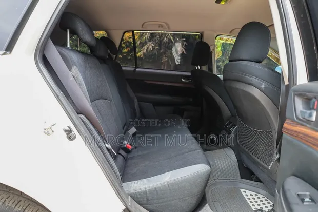 Subaru Outback 2016 Nyeupe - 1