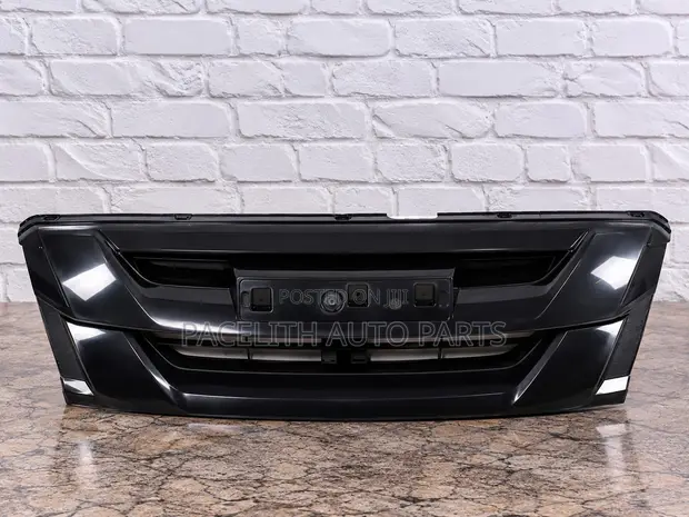 Grille ya Isuzu D-Max 2016-2018 Nyeusi - 1