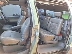Toyota TownAce 1996 Green Minivan