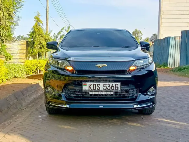 Toyota Harrier 2017 Black - 1