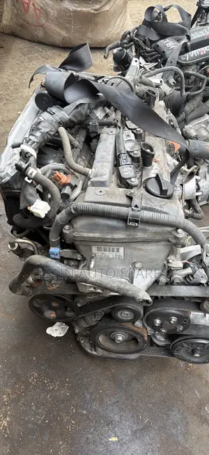 Toyota Noah Injini 1AZ Slim (Modeli ya Kale)