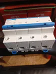 Mini Circuit Breaker DC 4 Pole 100A MCB - 2