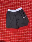 Nike Sports Shorts - Nyeusi, Size L - 1