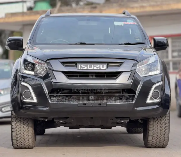 2020 Isuzu D-MAX Blade Auto - 1