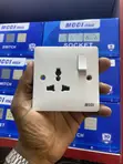Modi Universal Single Socket - 1