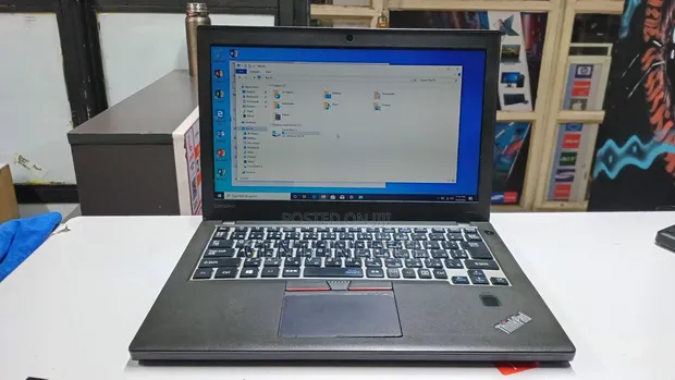 Lenovo ThinkPad X270 Laptop - 4GB RAM, 500GB HDD - 1