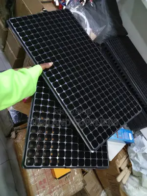 Compact Seedling Starter Trays - Jumla