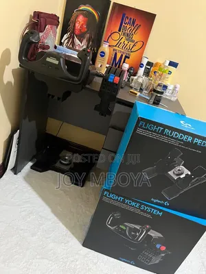 Logitech G (Saitek) Flight Simulator Yoke, Pedals & Throttle