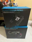 Logitech G (Saitek) Flight Simulator Yoke, Pedals & Throttle - 5