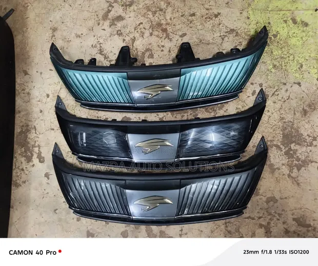 Toyota Harrier ZSU60/65 Grill with Camera and Sensor (2015-2019) - 1