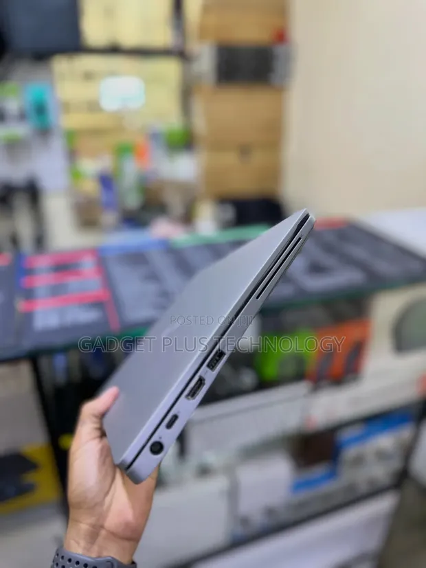 Dell Latitude 5310 Laptop - Core i7, 8GB RAM, 256GB SSD - 1