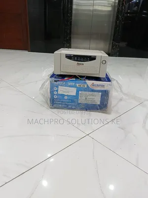 Microtek Super Power Series Digital UPS / Power Inverter 700W