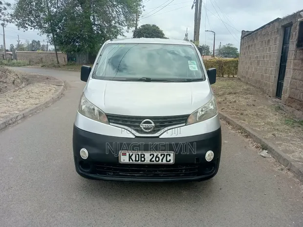 Nissan NV200 2014 Grey - 1