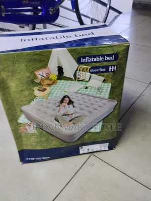 Queen Airbed Mattress yenye Pumpi ya Kujaza (200x150x40cm)