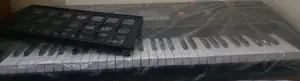 Meike MK-812 61-Key Electronic Keyboard
