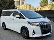 Toyota Alphard 2019 Executive - 5