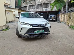 Toyota Harrier 2020 - Off White