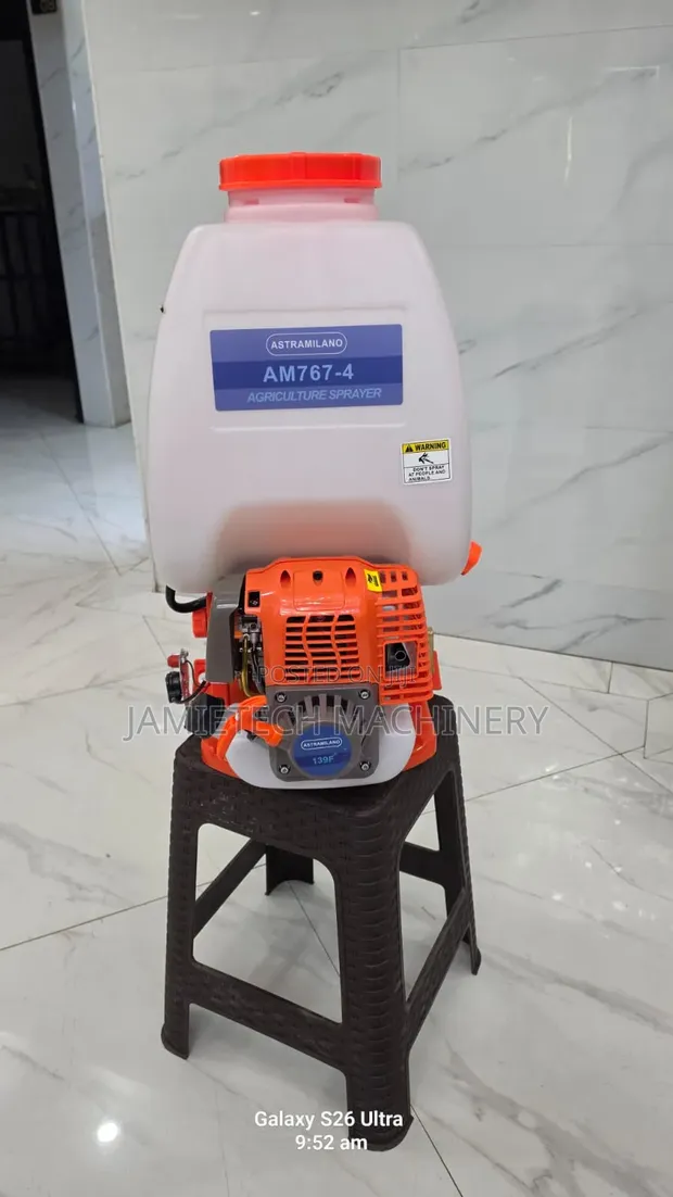 Astramilano 4-Stroke Motorized Knapsack Sprayer - 1