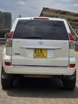 Toyota Land Cruiser Prado 2007 Nyeupe - 4