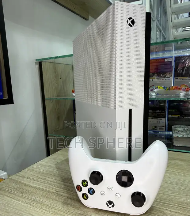 Used Xbox One S Console - 1
