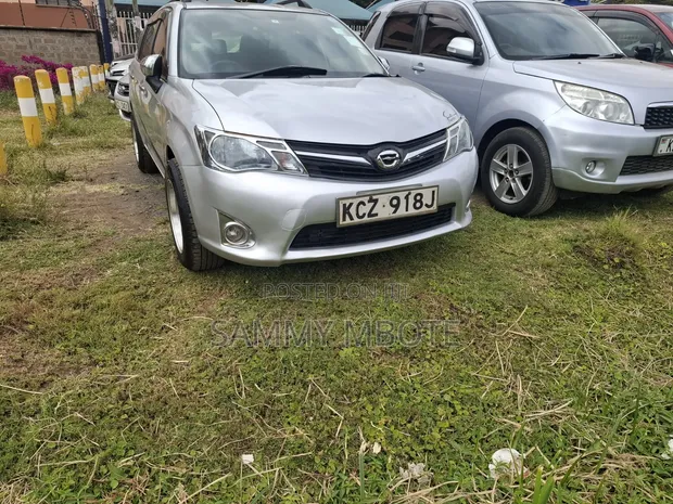 Toyota Corolla Fielder 1.5 Petrol FWD 2013 - 1