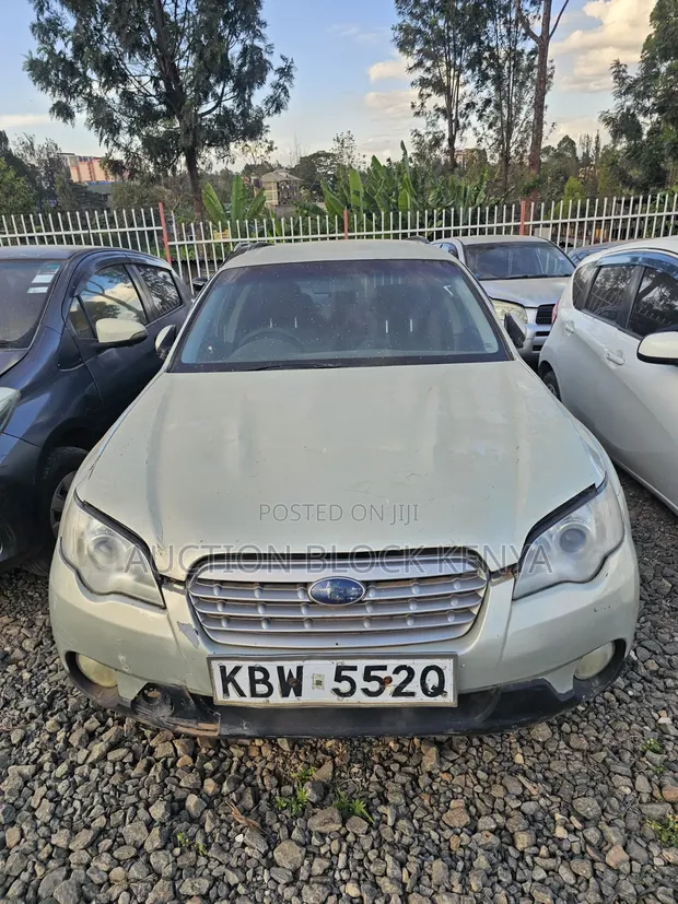 Subaru Outback 2.5i 2006 Kijivu - 1