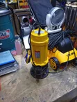 High Quality Sewage Pump 2hp 15 Meter Submersible - 1
