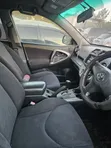 Toyota RAV4 2.5 SUV 2011 Nyeusi - 2