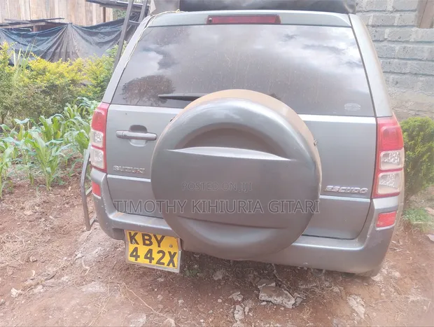 Suzuki Escudo Used - 1