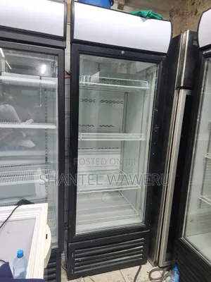650L Large Trays Display Fridge